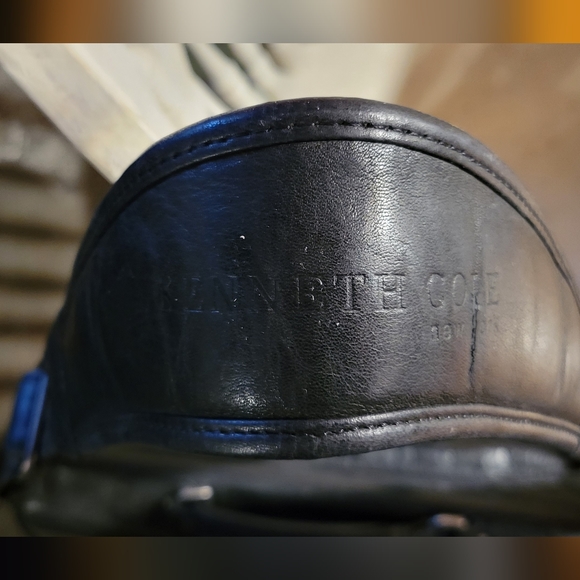 Kenneth Cole Black Leather Case/Bag/Briefcase - Picture 3 of 8